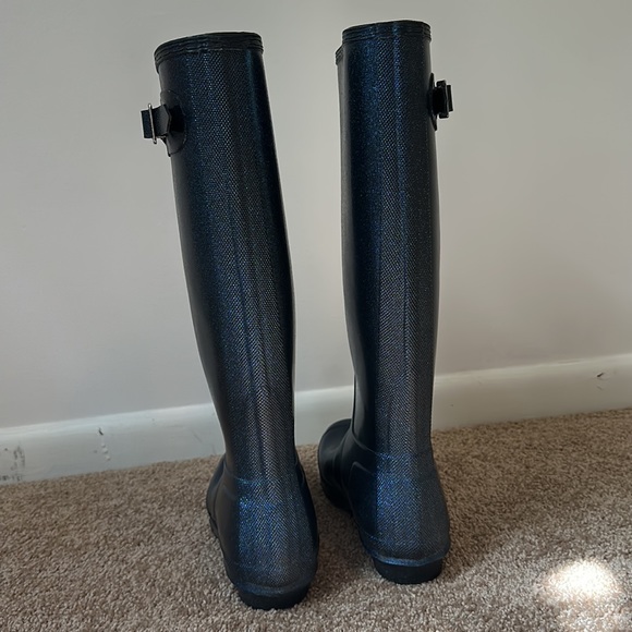 Hunter Rain Boot Size 8 - Picture 6 of 9